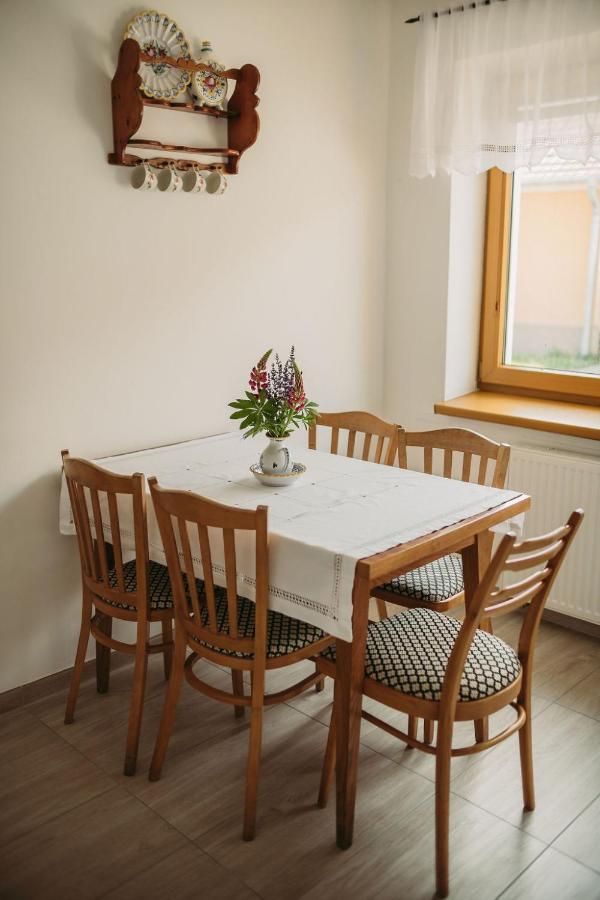 Apartman U Draba: Ubytovani Na Slovacku V Miloticich U Kyjova Milotice Exterior photo