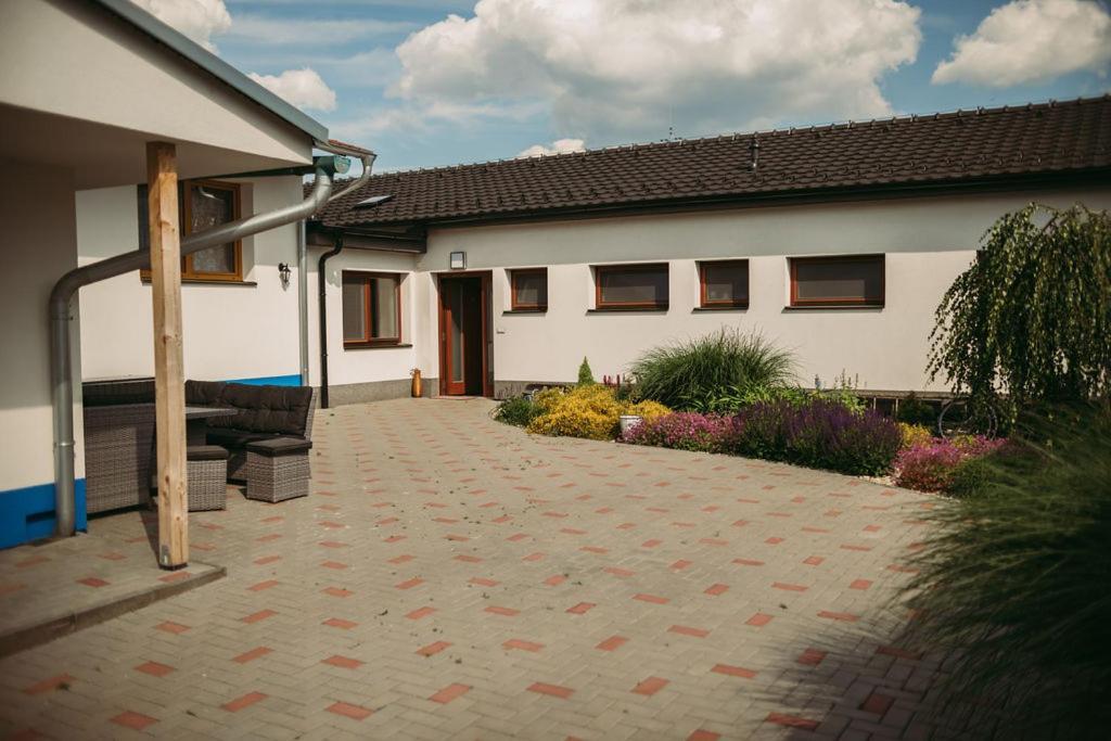 Apartman U Draba: Ubytovani Na Slovacku V Miloticich U Kyjova Milotice Exterior photo